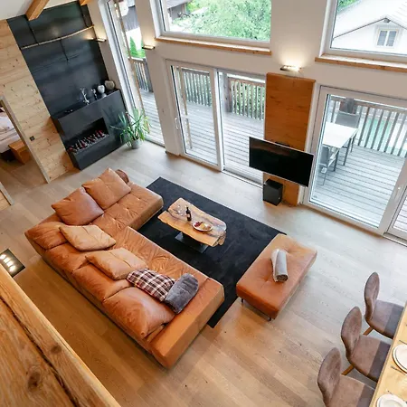 Apart33 1-33 Penthouse *