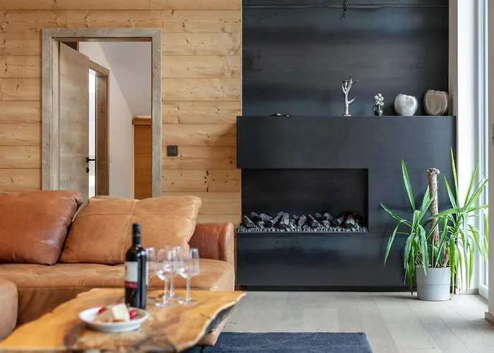 Apart33 1-33 Penthouse