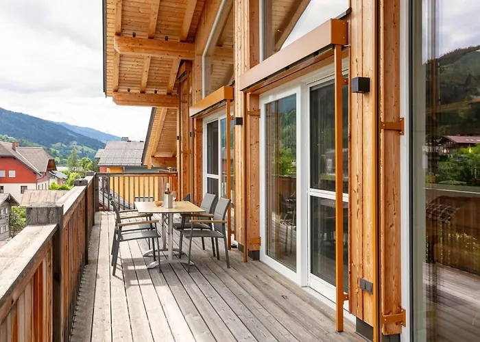 Apart33 1-33 Penthouse