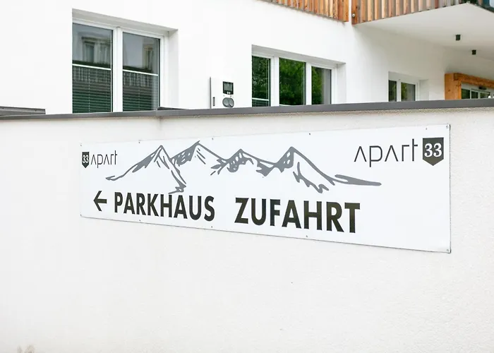 아파트 Apart33 1-33 Penthouse 하우스 임 엔슈탈